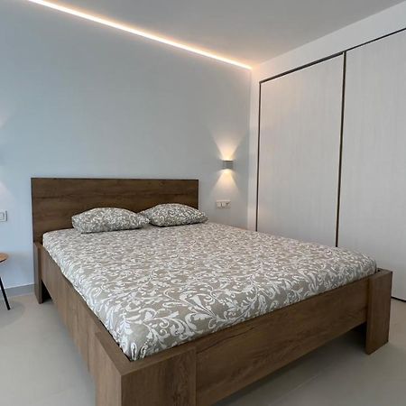 2Bedroom Beach Front Unit Wave Collection Фуэнхирола Экстерьер фото