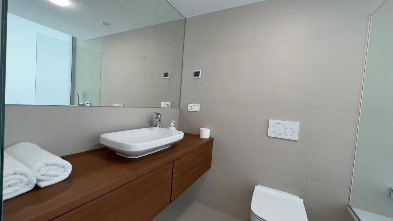 2Bedroom Beach Front Unit Wave Collection Фуэнхирола Экстерьер фото